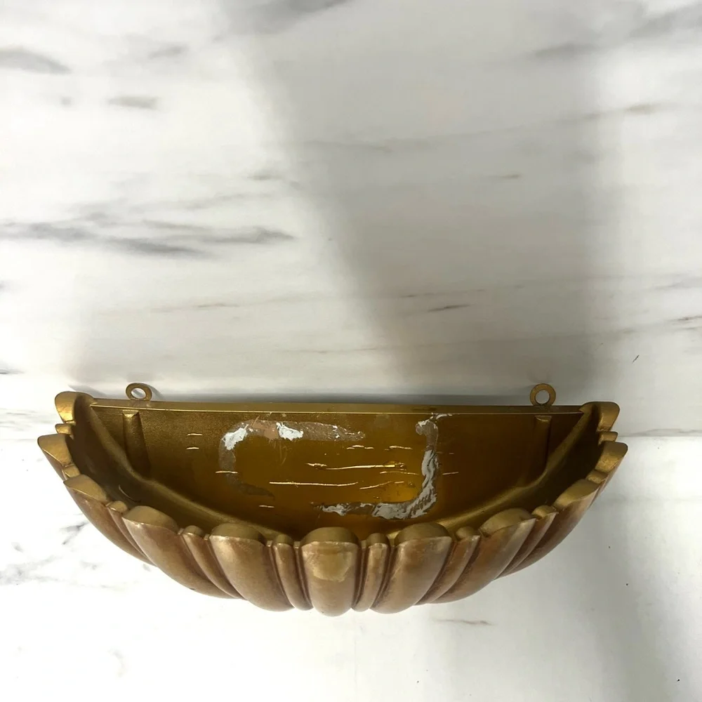 Vintage gold wall pocket syroco resin regency decor_3